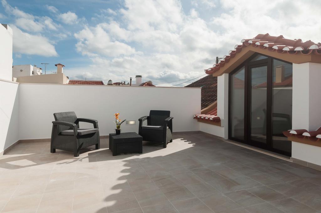 Westside Beach House Peniche Exteriör bild