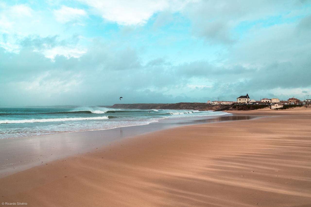 Westside Beach House Peniche Exteriör bild